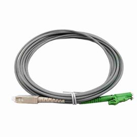 E2000 al cable de fribra óptica acorazado del acero inoxidable del color verde E2000 del cordón de remiendo del SC FC