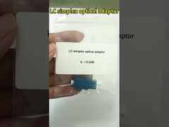 Adaptador de fibra óptica multimodo SC simplex