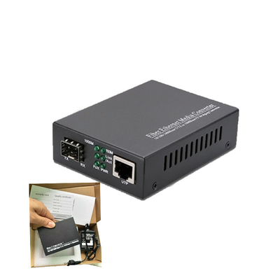 Envío seguro 10/100/1000M Convertidor de medios de fibra óptica Interfaz LC con Tx1550nm Descripción