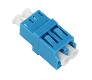 Tipo común material plástico del LC del adaptador azul de la fibra del duplex del solo modo