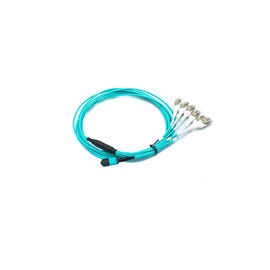 4 cable a dos caras de MPO MTP, cable de fribra óptica modificado para requisitos particulares del desbloqueo de la longitud con color de la aguamarina