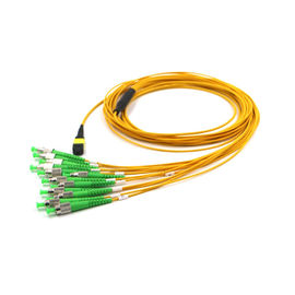La fibra 12 aviva hacia fuera el amarillo de pequeñas pérdidas MTP MPO a la longitud del cordón de remiendo del cable del tronco del ST APC Mpo 1 metro