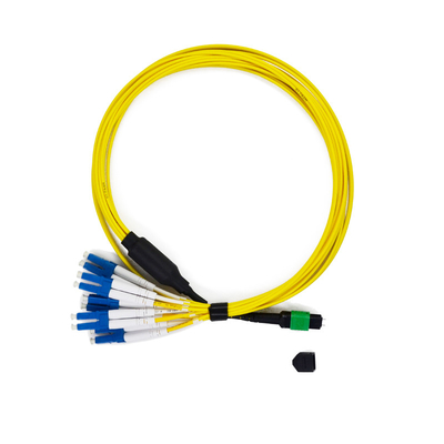 comprar Milímetro de MTP MPO de remiendo del cordón/24core del Fanout de pequeñas pérdidas del PVC 8/12 3.0m m de cordón de remiendo híbrido online manufacture