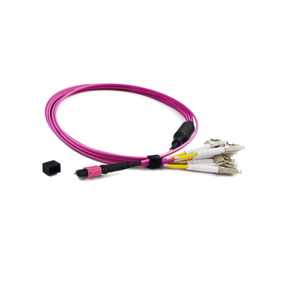 comprar Polaridad con varios modos de funcionamiento del cable del tronco de OM3 3.0m m MPO un varón a la pérdida de inserción baja masculina online manufacture