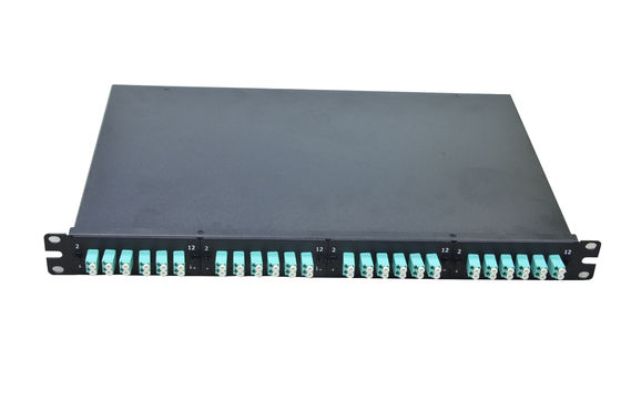 comprar Panel de Parcheo de Fibra Óptica Metálico de 24/48 Puertos con Conectores SC/LC/FC para Distribución de Fibra en Centros de Datos online manufacture