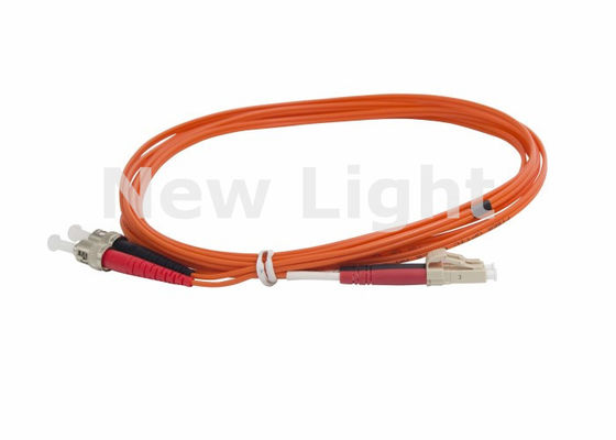 comprar Cordón de parche de fibra multimodo LC-ST con diámetro de 2,0 mm para transmisión de datos de alta velocidad online manufacture