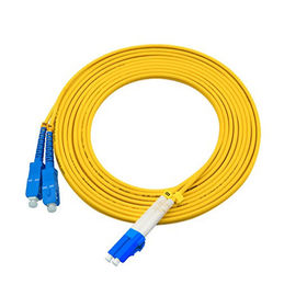 comprar 3 metros de LC a la instalación fácil de la chaqueta amarilla de los puentes de la fibra del solo modo del SC online manufacture