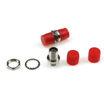 comprar Adaptador de fibra óptica de tapa de plástico simple con baja pérdida de inserción y alta pérdida de retorno online manufacture