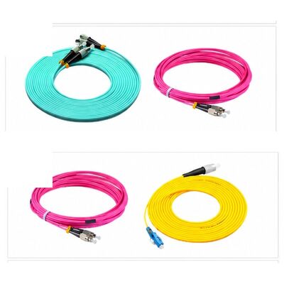 comprar En interiores y en exteriores, SC APC Fibra óptica con chaqueta LSZH resistente a los rayos UV y OS2 G652D Fibra SM online manufacture