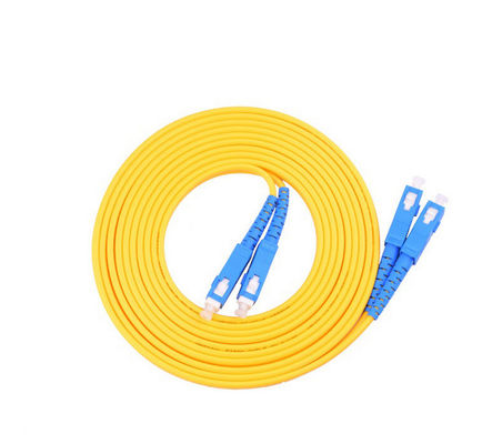 comprar Cable de conexión de fibra óptica dúplex azul SC UPC monomodo 1310nm con cable G652D y pérdida de inserción ≤0.3dB online manufacture