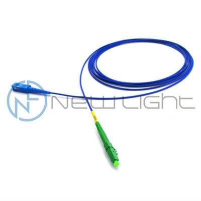 comprar LC APC 8 grados de pulido del cable de parche de fibra óptica blindada con pérdida de inserción ≤ 0,3 dB para redes FTTH FTTB FTTX online manufacture