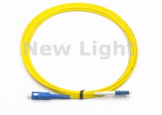 Cable de Fibra Óptica Monomodo LC a SC con Estabilidad a Alta Temperatura y Diámetro de 2.0mm