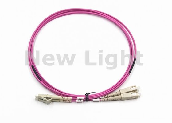 Cable de conexión de fibra óptica dúplex LC-SC UPC 2.0mm PVC OM4 Multimodo 50/125