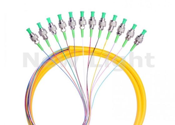 Cable de fibra óptica tipo pigtail de 12 hilos FC UPC modo único con ventilador, diámetro de 0,9 mm y baja pérdida de inserción
