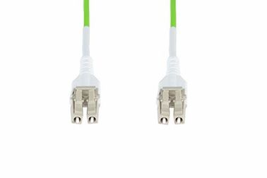 OM5 material a dos caras con varios modos de funcionamiento del PVC/de LSZH del cable de fribra óptica de 100 gigabites
