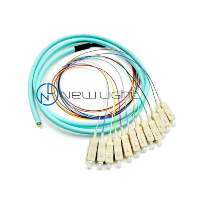 Coleta de Fibra Óptica FTTX SC Simplex LSZH 1m Tight Buffered com Diâmetro de 0.9mm para Uso Interno